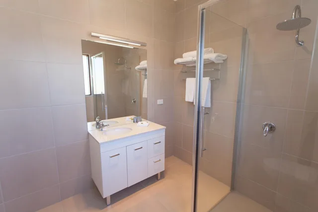 غرفة سوبيريور بسرير فردي وسرير كوين، MERCURE PORT OF ECHUCA 5/6