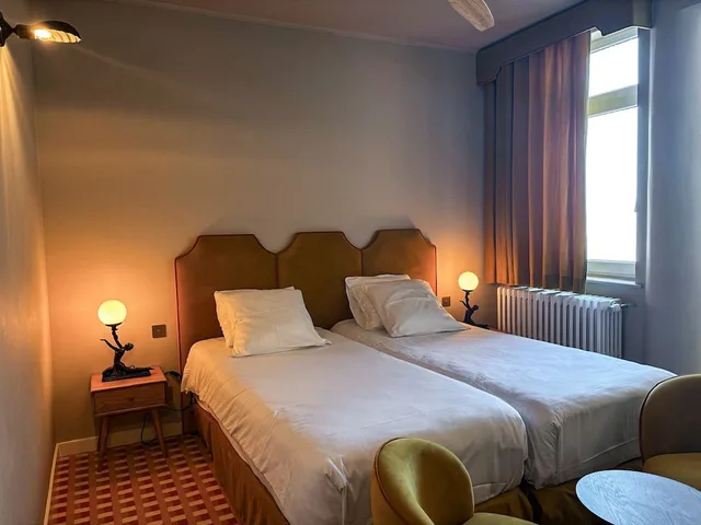 Room, Twin Beds, Hotel Le Berger 5/10