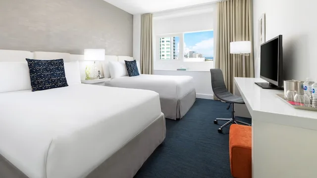 Trendy, 2 Double Beds, Bay View، YVE HOTEL MIAMI 1/5