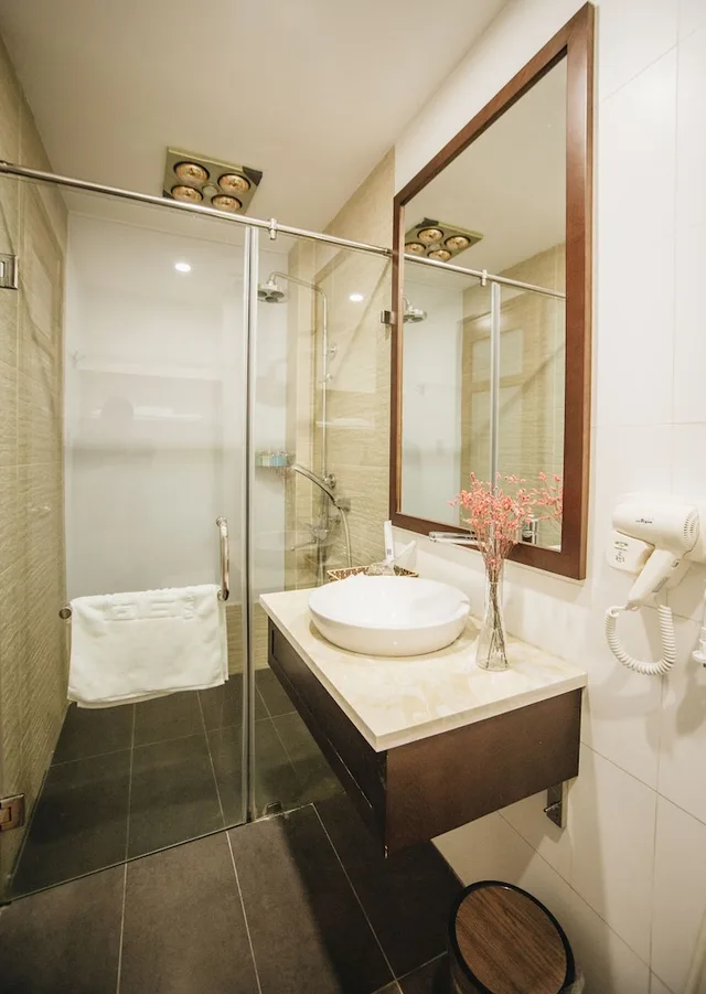 غرفة جونيور بسرير كينج، Hanoi Lakeside Premium Hotel 3/3