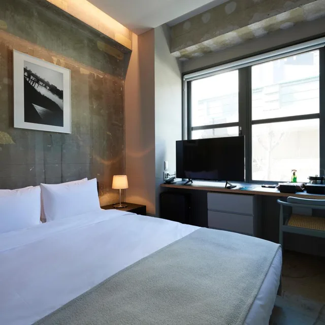 Compact, King Bed، Tones Osaka 2/5