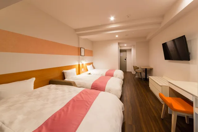 Superior, Twin Beds, Sofa, Sarasa Hotel Namba 5/10