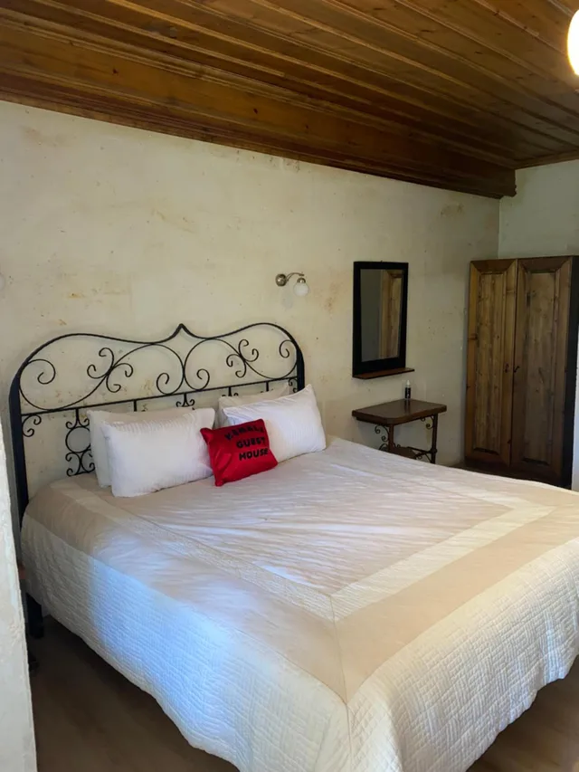 Deluxe, Double Bed, Kemal's Guest House 2/10