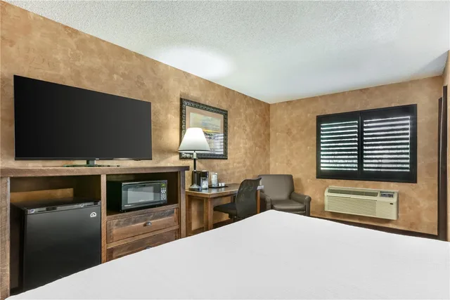 غرفة بسرير كينج، Best Western Plus Inn Of Santa Fe 3/5