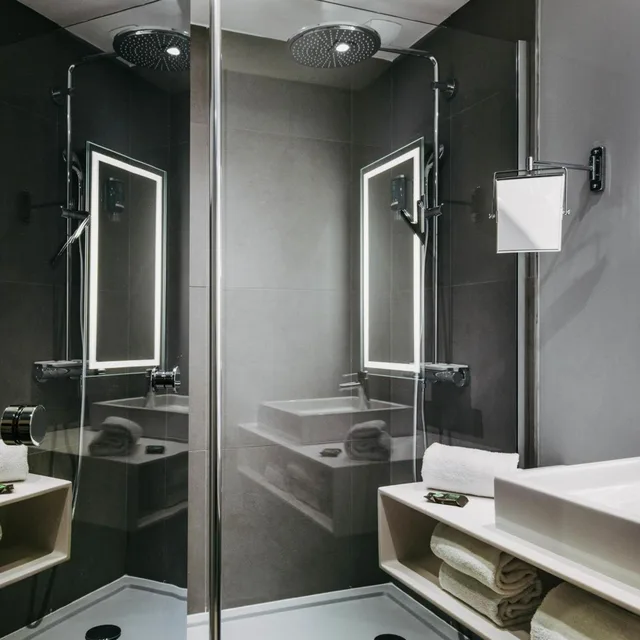غرفة سوبيريور بسرير كينج، Novotel Paris Charles De Gaulle Airport 1/10