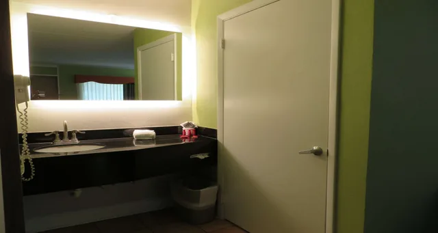 غرفة قياسية بسريرين كوين، SureStay Plus Hotel by Best Western St Marys Cumberland 3/3