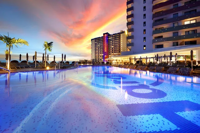 جناح مفرد، Hard Rock Hotel Tenerife 2/4