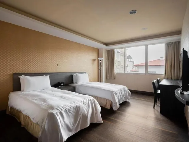 غرفة بزنس بسريرين منفصلين، West Hotel 2/6
