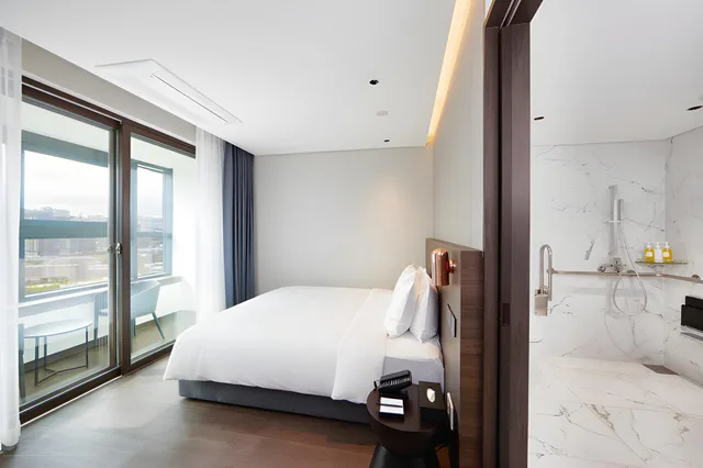 غرفة بريميير بسرير كينج لذوي الإعاقة، Citadines Connect Hari Busan 2/2