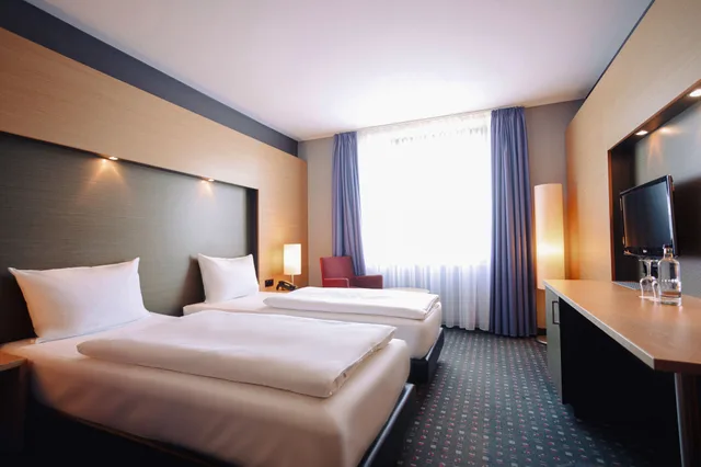 غرفة ديلوكس بسريرين منفصلين، Ramada by Wyndham Essen 1/10
