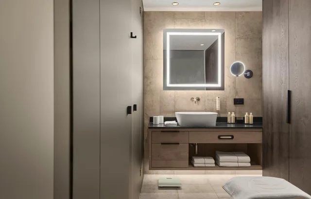 جناح جونيور بسرير كينج، Quellenhof Luxury Resort Lazise 1/2