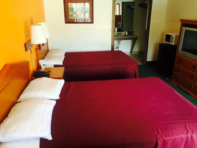 غرفة بسريرين مزدوجين للمدخنين، Sunrise Inn 3/5