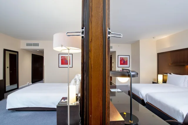 2 Bedrooms, Connecting, Family, 2 Double Beds, Hilton London Canary Wharf 9/10