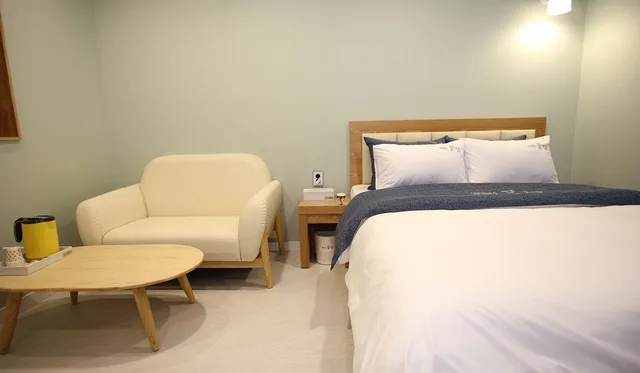 غرفة قياسية بسرير مزدوج، Hotel Ggulzam 3/4