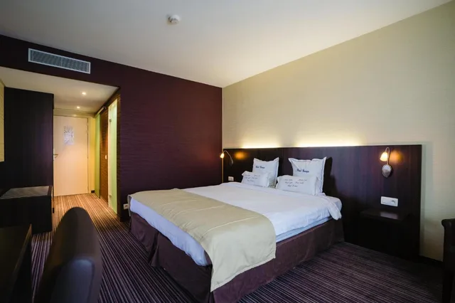غرفة سوبيريور مفردة، Hotel Europe 3/6