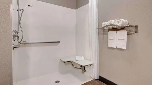 غرفة بسرير كينج لذوي الإعاقة، Motel6 Boerne, TX 10/10