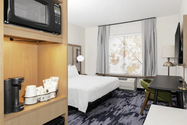جناح بسرير كينج مع أريكة، Fairfield Inn And Suites By Marriott Fort Morgan 2/2