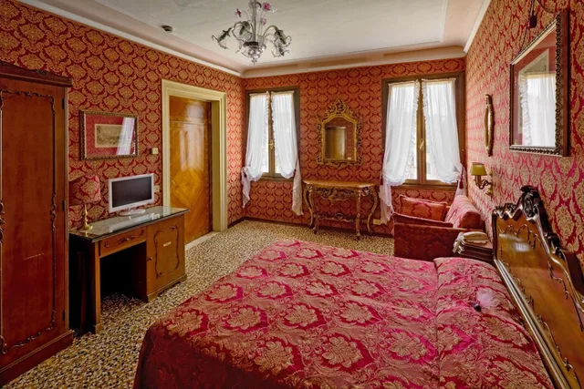 جناح جونيور بإطلالة على القناة، Antica Locanda Sturion 10/10