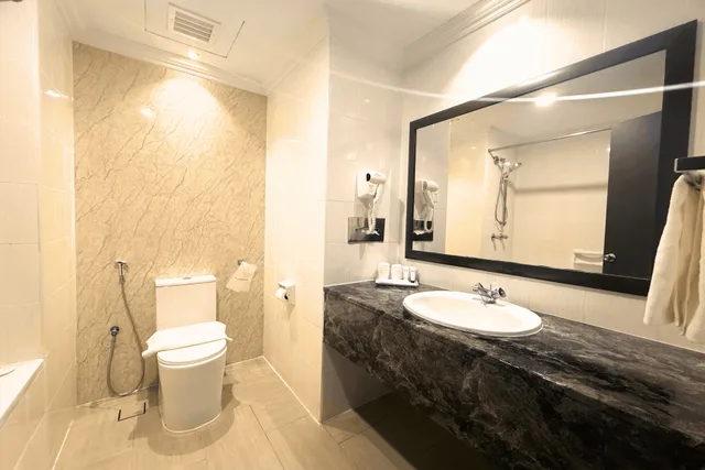 جناح بسرير كينج بغرفة نوم واحدة، Howard Johnson By Wyndham Kuala Lumpur 118 5/7