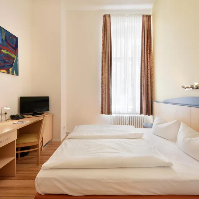 غرفة بسرير كينج، Hotel Tiergarten Berlin 7/10
