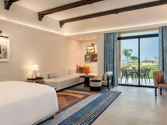 1 Bedroom, Suite, Beach Front، Sofitel Ras Al Khaimah Al Hamra Beach Resort 1/10