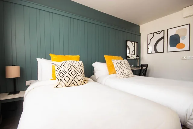غرفة بسريرين منفصلين، The Martello Hotel 2/3