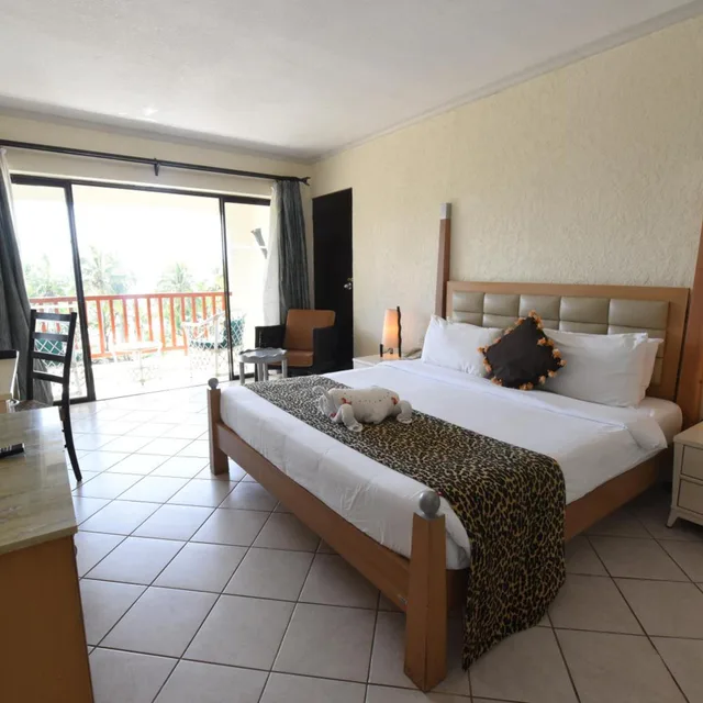 غرفة ديلوكس، Diani Reef Beach Resort and Spa 4/10