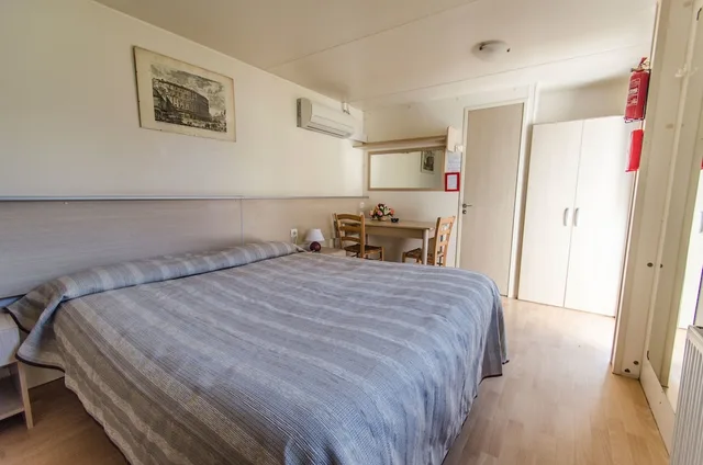 بنغل بشرفة، Flaminio Village Bungalow Park Campground 1/2