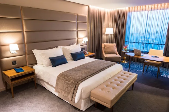 جناح جونيور بسرير كينج، Hotel 2 Fevrier Lome 2/4