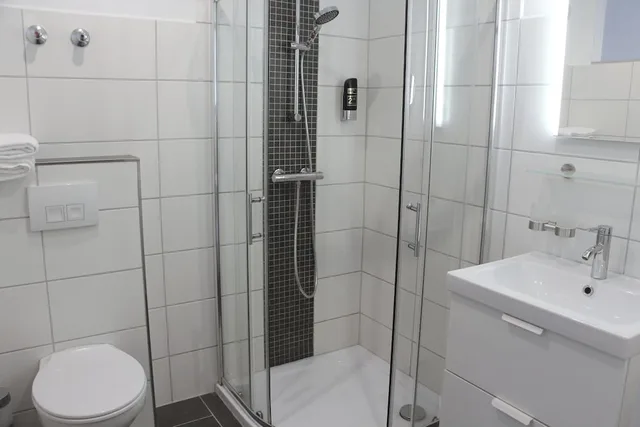 غرفة بسرير مزدوج بشرفة، REGIOHOTEL Schanzenhaus Wernigerode 5/6