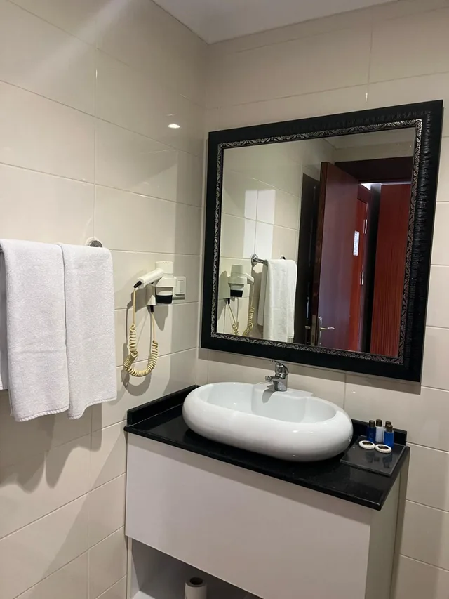 Room, Triple, ASRIN BUSINESS HOTEL 8/10