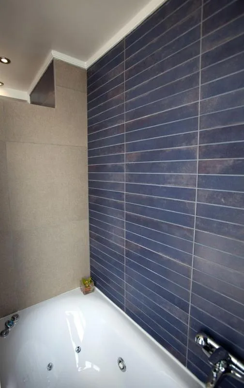 جناح تنفيذي بانورامي بإطلالة مع أريكة، Semiramis City Hotel 6/6
