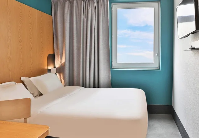 غرفة مزدوجة، B&B HOTEL La Roche-sur-Yon 3/6