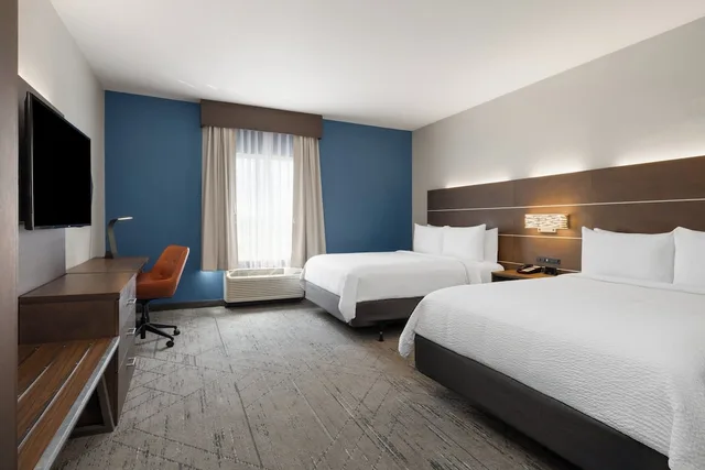 Standard, 2 Queen Beds, Accessible, Holiday Inn Express Lake Wales N-Winter Haven 2/7
