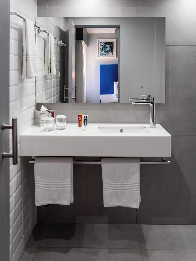 Standard, Twin Beds, Onomo Johannesburg Sandton Hotel 8/8