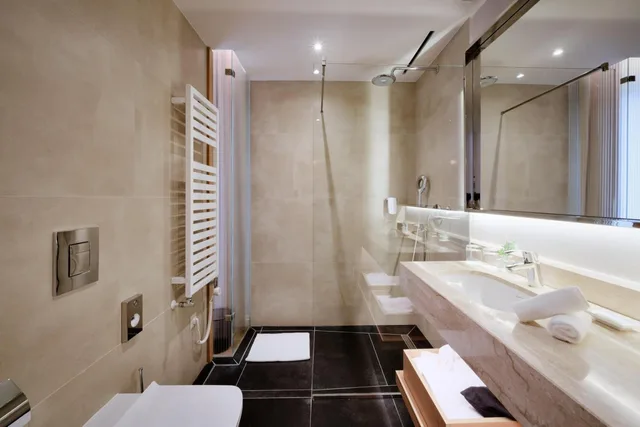 غرفة قياسية بسرير كينج، B&B Hotel Rzeszow Centrum 4/7