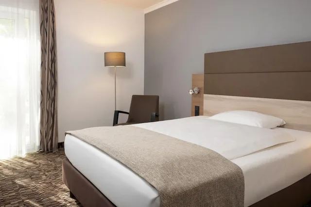 Standard, Queen Bed, Accessible, Best Western Plus Hotel Koeln City 1/5