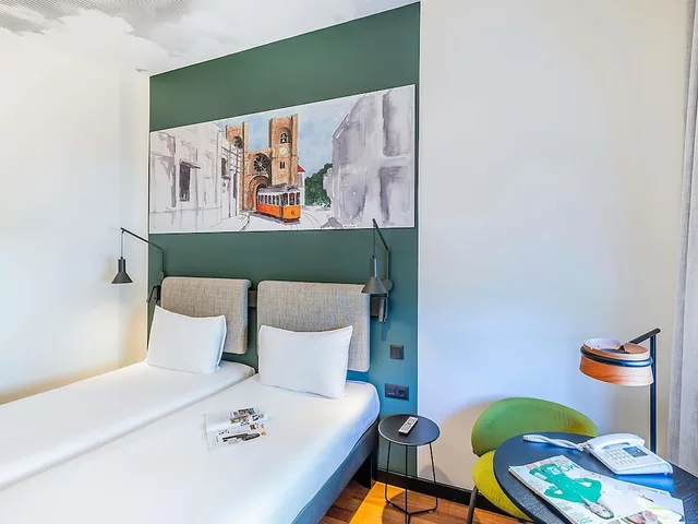 Renovated, Twin Beds, Ibis Lisboa Parque Das Nacoes 5/7
