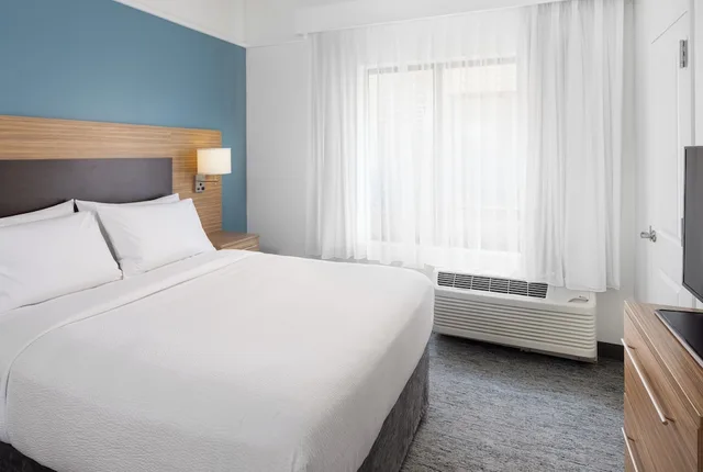 جناح بسريرين كوين بغرفتي نوم لذوي الإعاقة، TOWNEPLACE SUITES LATHAM ALBANY AIRPORT 2/10
