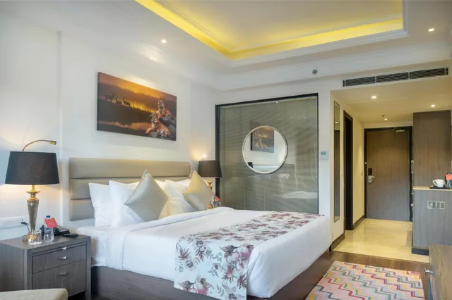 غرفة بسرير كينج، Ramada by Wyndham Kasauli 6/10