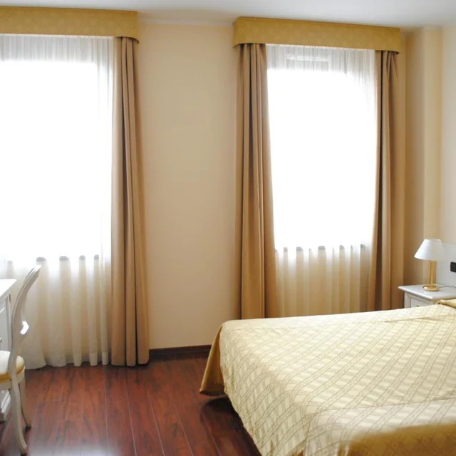 غرفة قياسية بسرير مزدوج، International Hotel Iseo 4/8