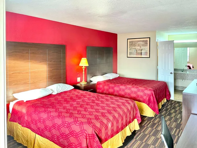 غرفة بسريرين كوين، Rodeway Inn Pauls Valley 3/5