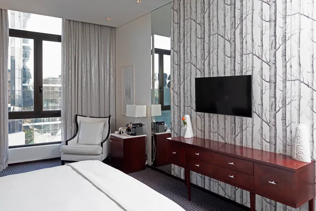 غرفة قياسية بسرير مزدوج، Davinci Hotel And Suites On Nelson Mandela Square 3/3