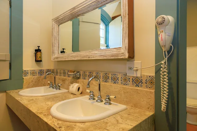 غرفة قياسية ثلاثية بسرير مزدوج وسريرين منفصلين، Vila Angatu Eco Resort and Spa 7/9