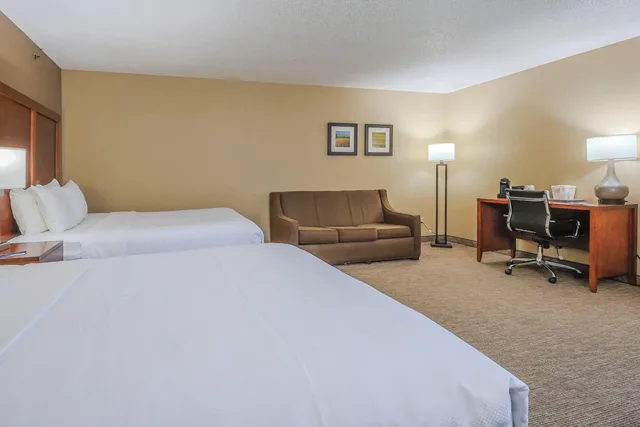 جناح ديلوكس بسرير كوين، Comfort Inn Ottawa Kansas 1/4