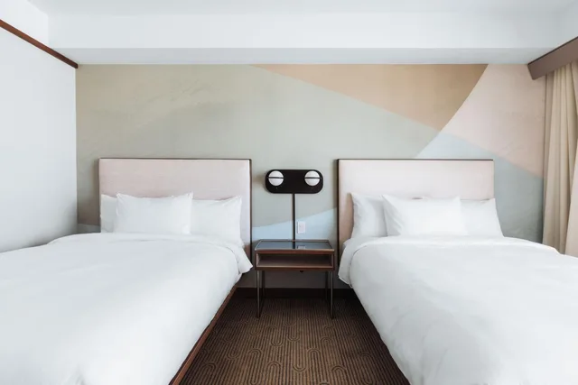 غرفة بسريرين كوين بإطلالة على المدينة، Courtyard by Marriott Santa Barbara Downtown 1/10
