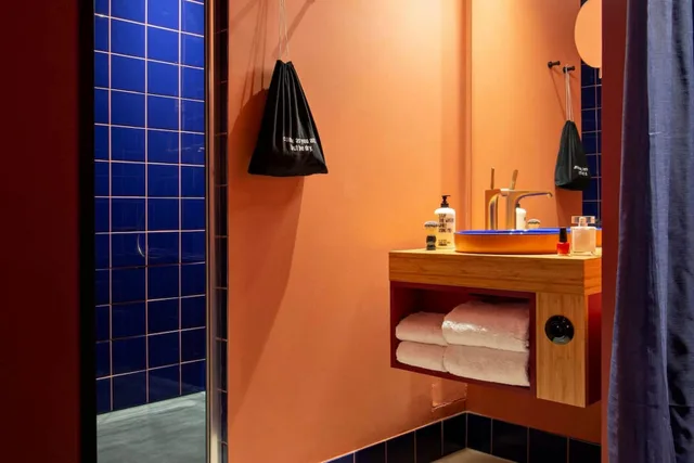 Medium Room، 25hours Hotel Paris Terminus Nord 8/10