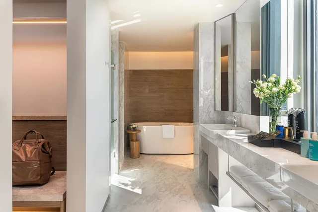 Executive, Suite, King Bed, Novotel Future Park Rangsit 7/10