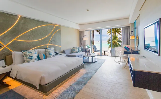 Beach, King Bed, Sofa، The Lind Boracay 1/2