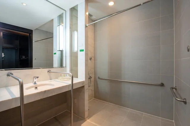 جناح بسرير فردي بغرفة نوم واحدة، Holiday Inn Focus Square 2/3
